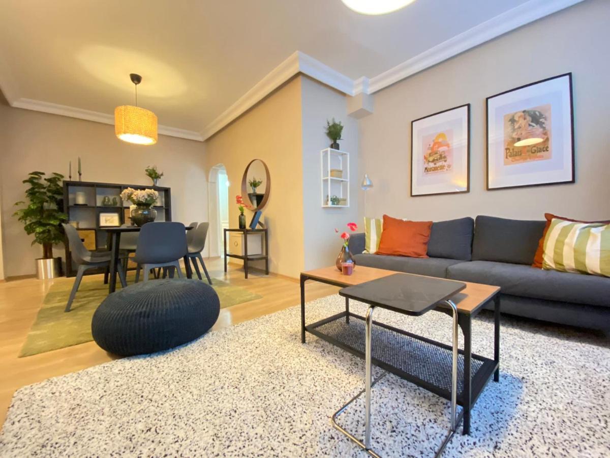 Chic Flat Near Shopping Malls In Sisli Apartment Istanbul Exterior photo