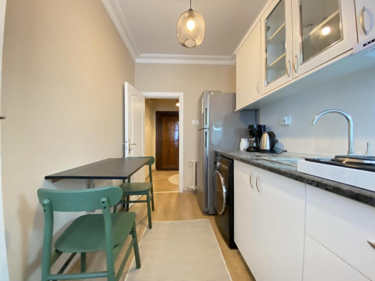 Chic Flat Near Shopping Malls In Sisli Apartment Istanbul Exterior photo